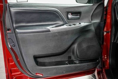 Toyota Sienna SE 2020