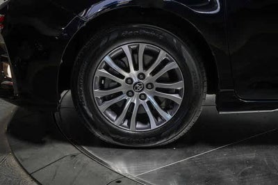 Toyota Sienna XLE 2019