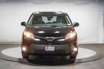 Toyota Sienna XLE 2019