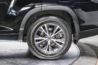 Toyota Highlander LE 2018