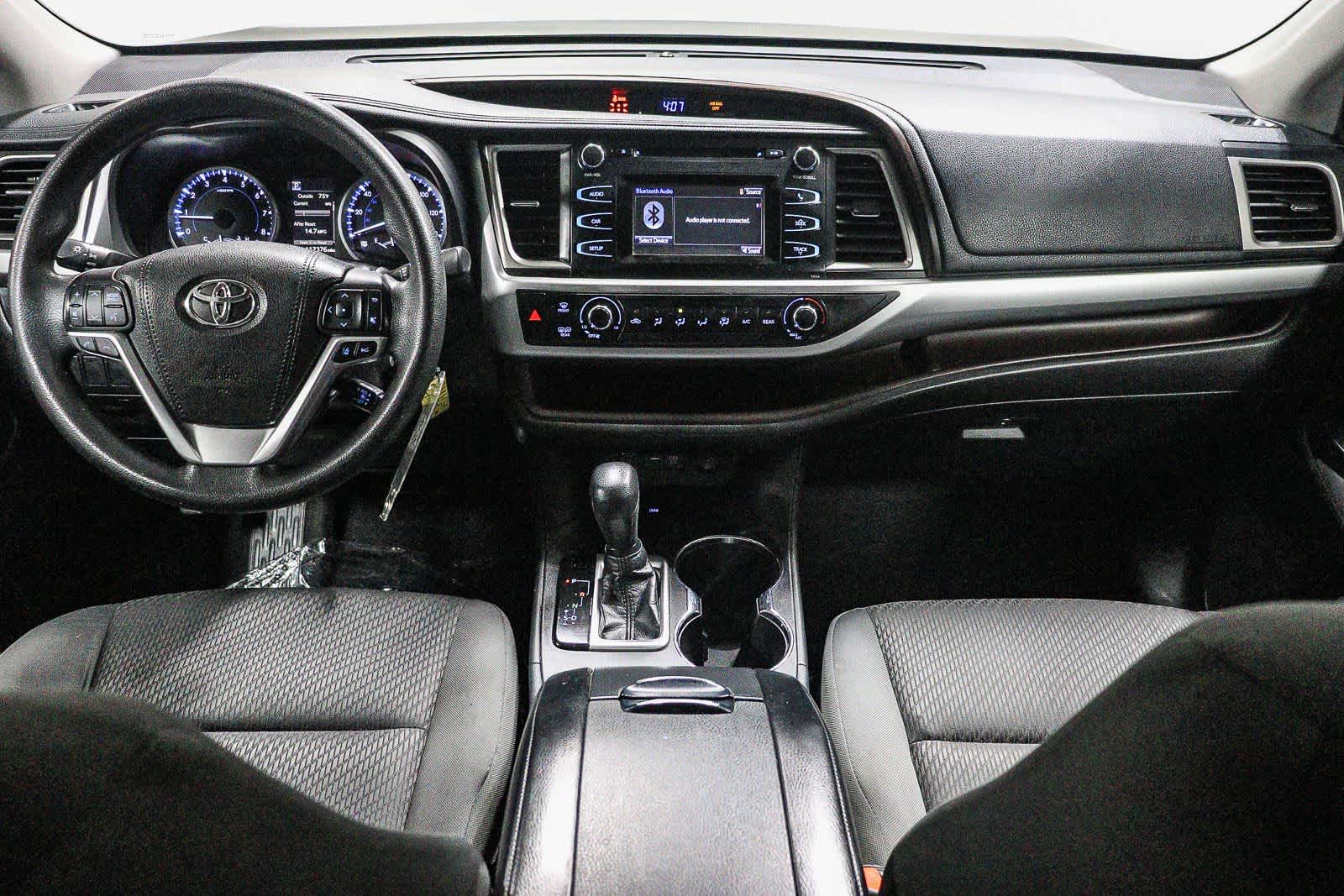 Toyota Highlander LE 2018