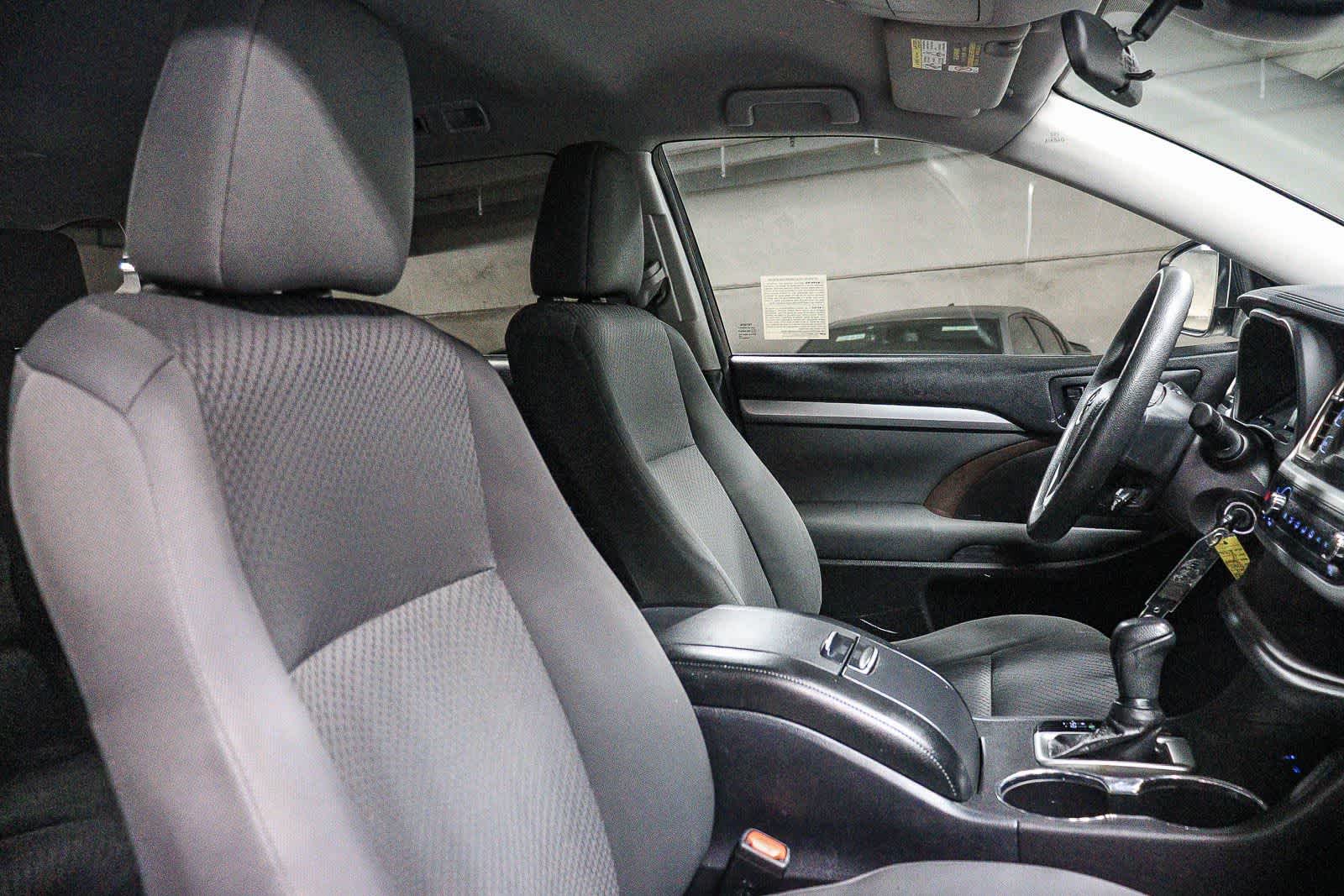 Toyota Highlander LE 2018