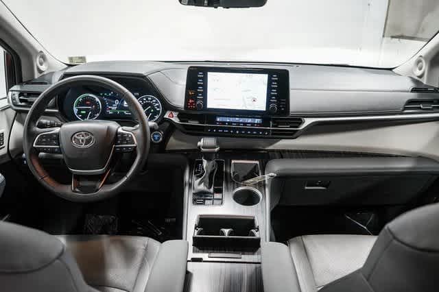 Toyota Sienna Limited 2024