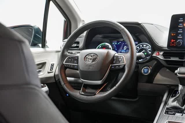 Toyota Sienna Limited 2024