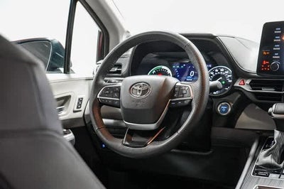 Toyota Sienna Limited 2024
