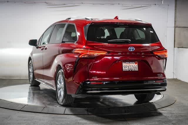 Toyota Sienna Limited 2024