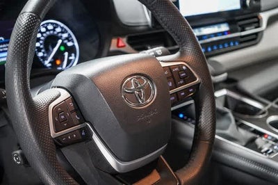 Toyota Sienna Limited 2024