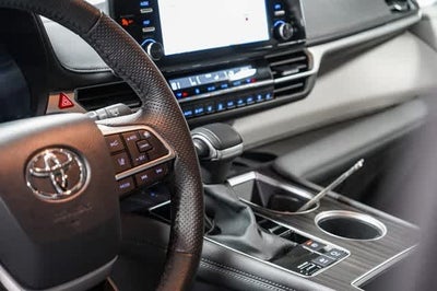Toyota Sienna Limited 2024