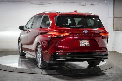 Toyota Sienna Limited 2024