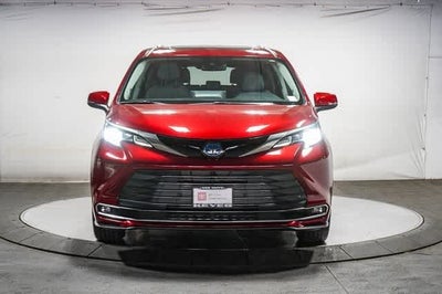 Toyota Sienna Limited 2024