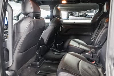 2025 Toyota Sienna Limited