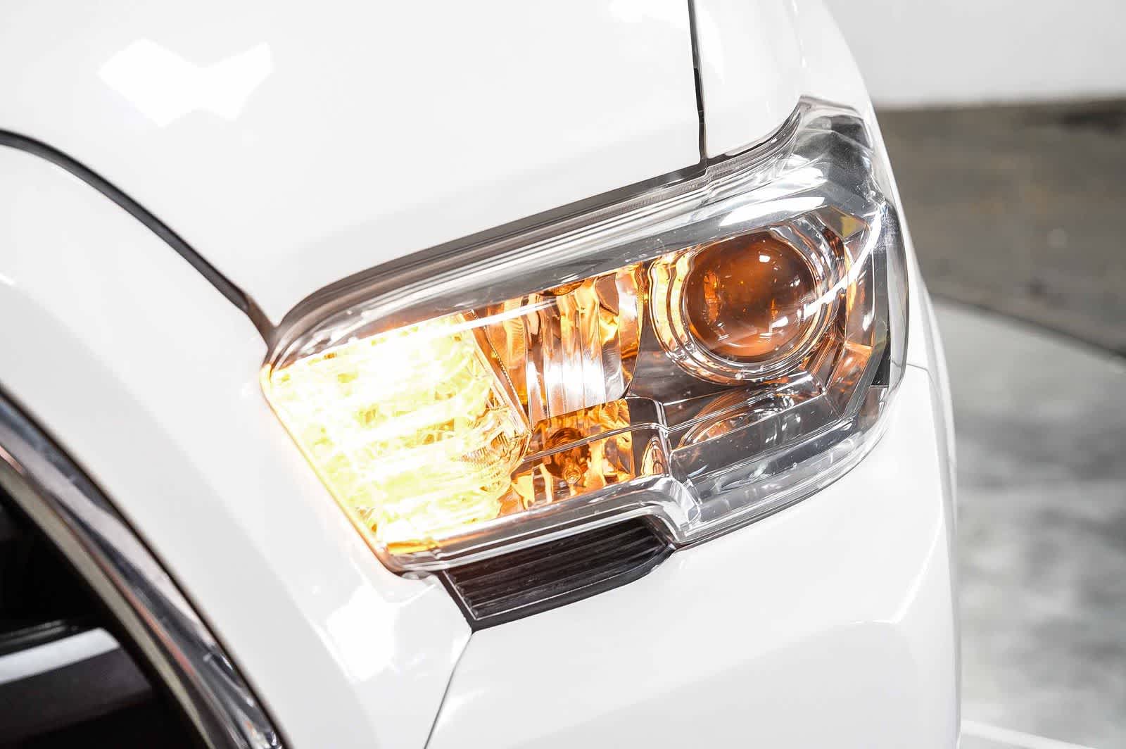 Toyota Tacoma SR5 2019