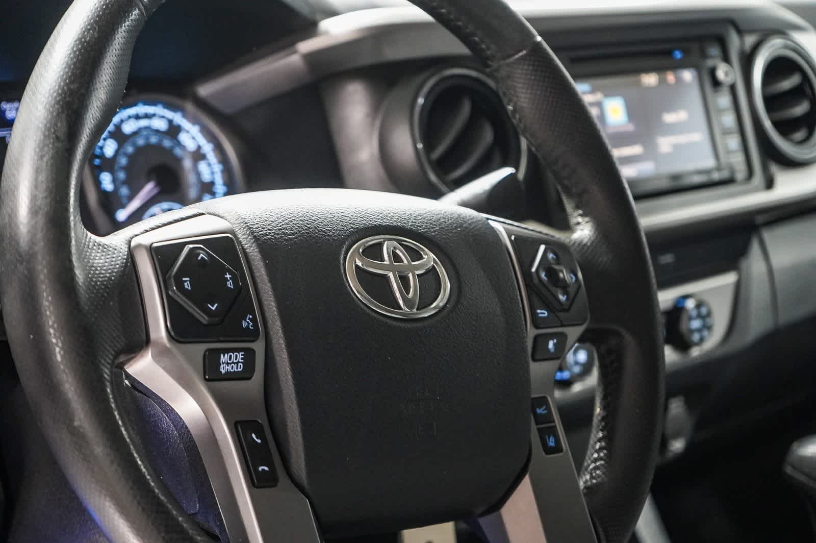 Toyota Tacoma SR5 2019