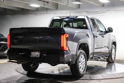 Toyota Tundra SR5 2024