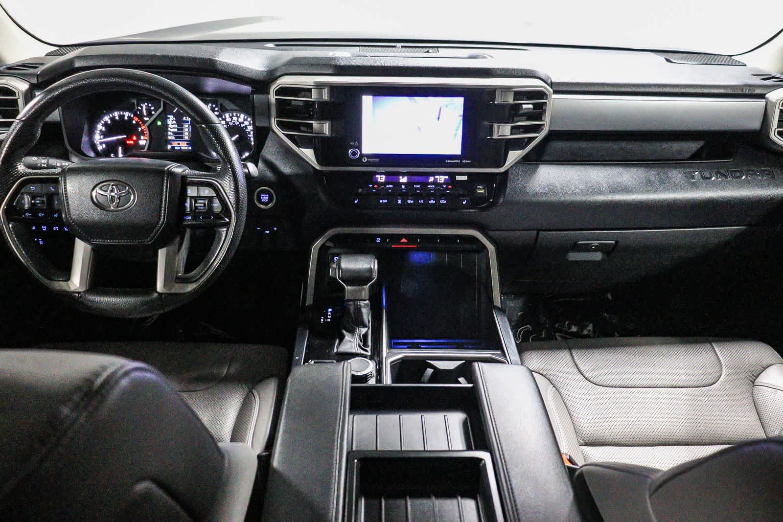 Toyota Tundra SR5 2024
