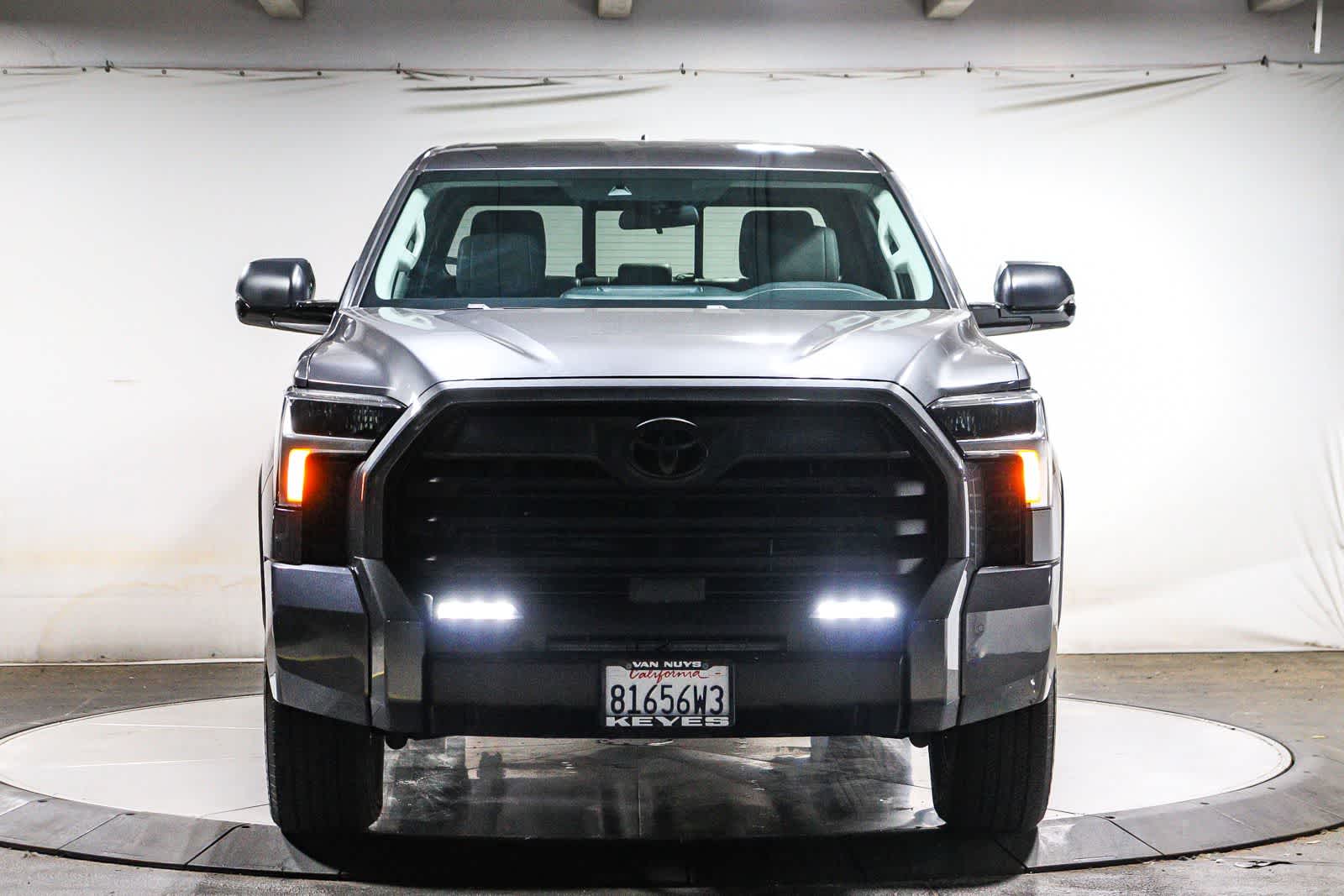 Toyota Tundra SR5 2024