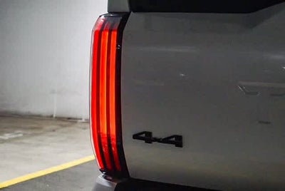 Toyota Tundra Platinum Hybrid 2024