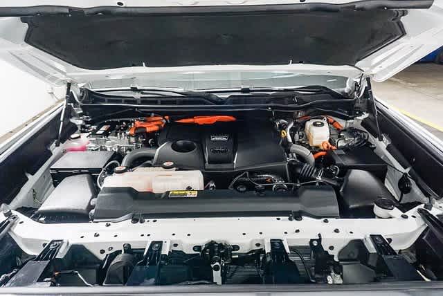 Toyota Tundra Platinum Hybrid 2024