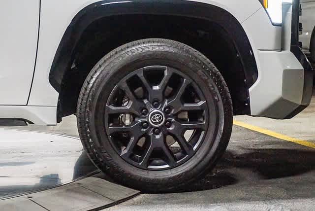 Toyota Tundra Platinum Hybrid 2024