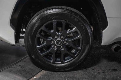 Toyota Tundra Platinum Hybrid 2023