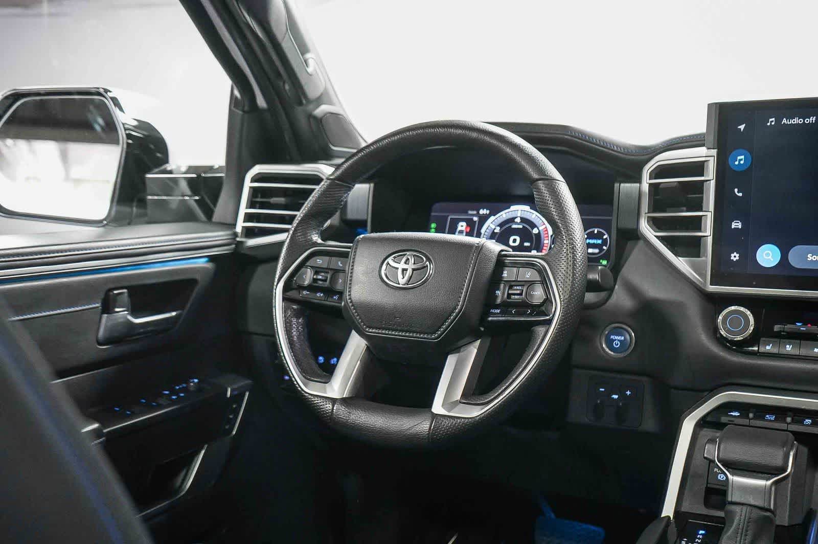 Toyota Tundra Platinum Hybrid 2023
