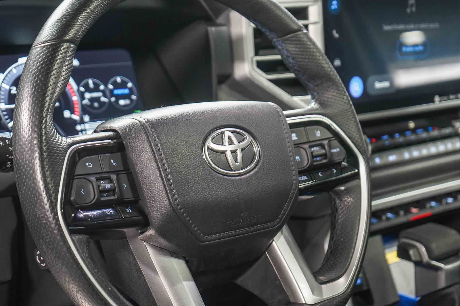 Toyota Tundra Platinum Hybrid 2023