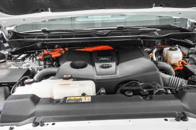 Toyota Tundra Platinum Hybrid 2023