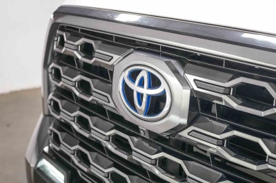 Toyota Tundra Platinum Hybrid 2023