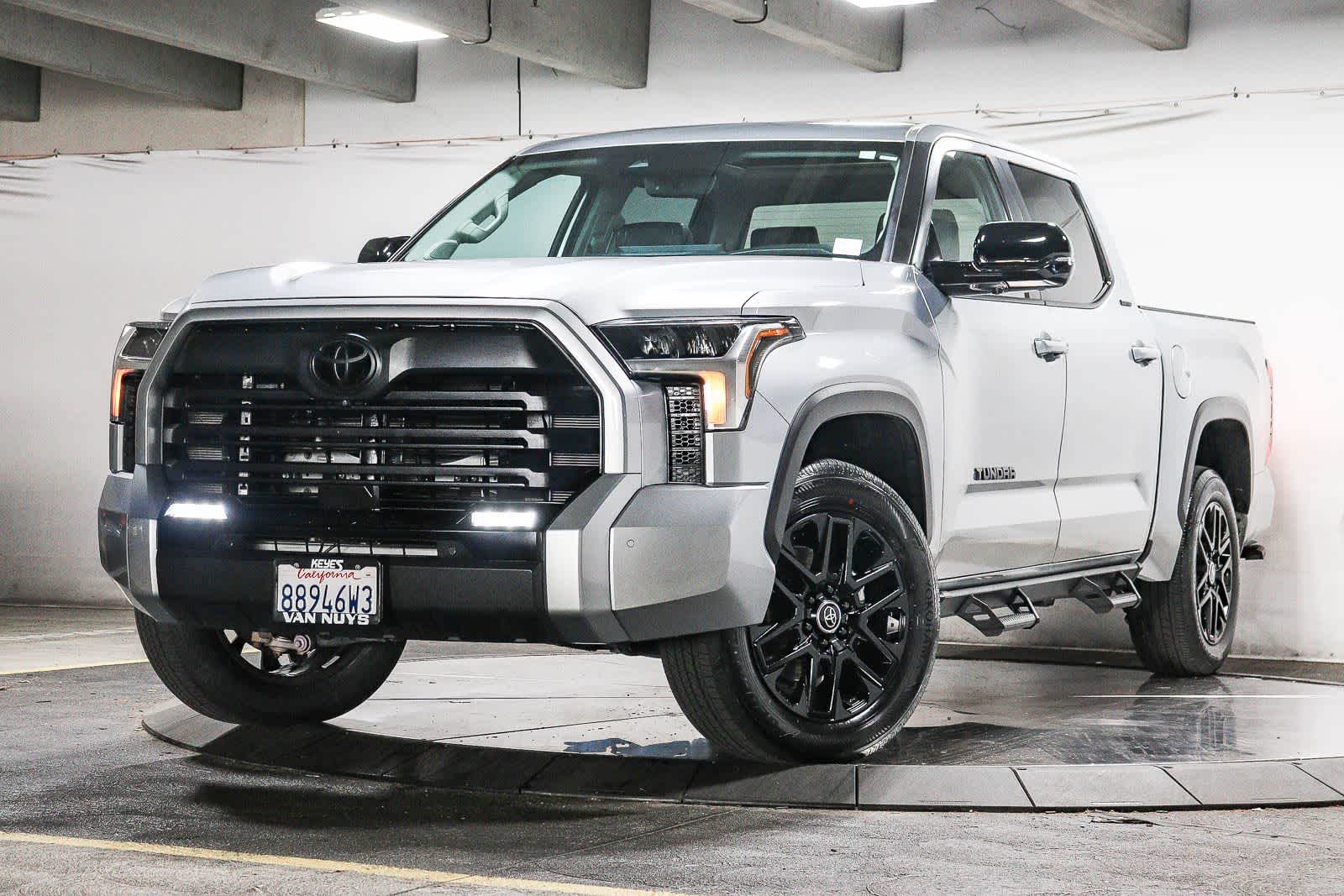 Toyota Tundra Limited 2024