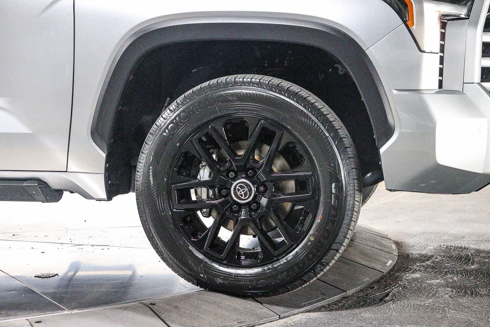 Toyota Tundra Limited 2024