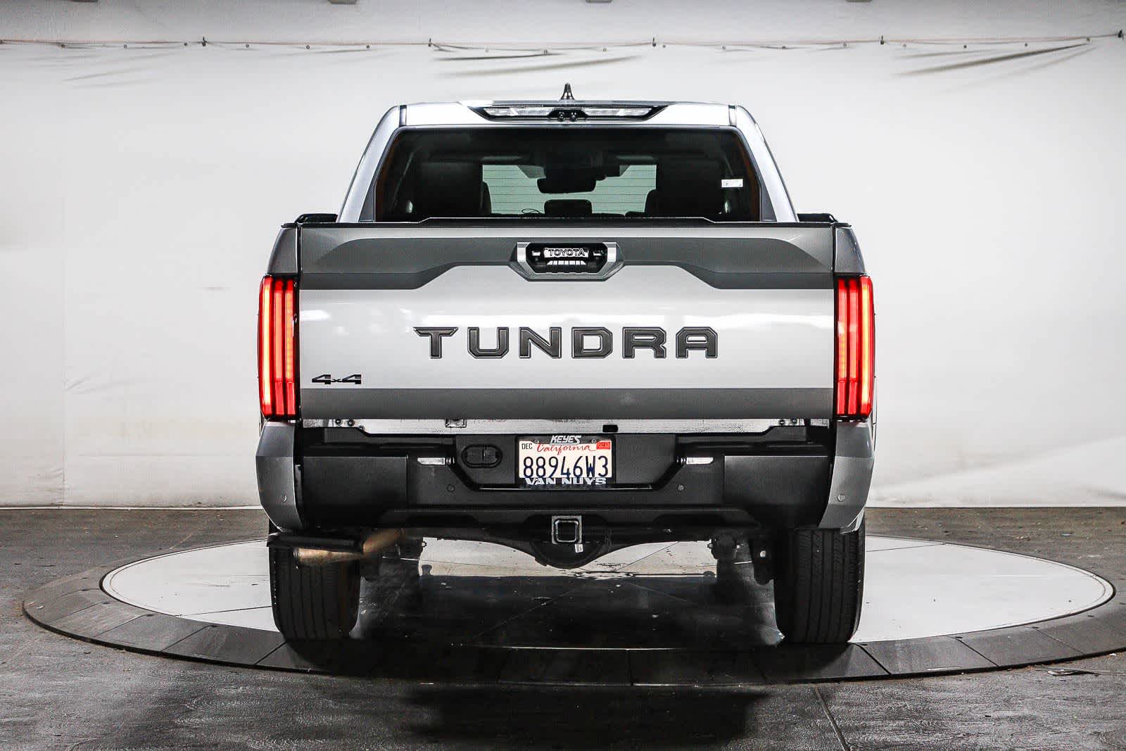 Toyota Tundra Limited 2024