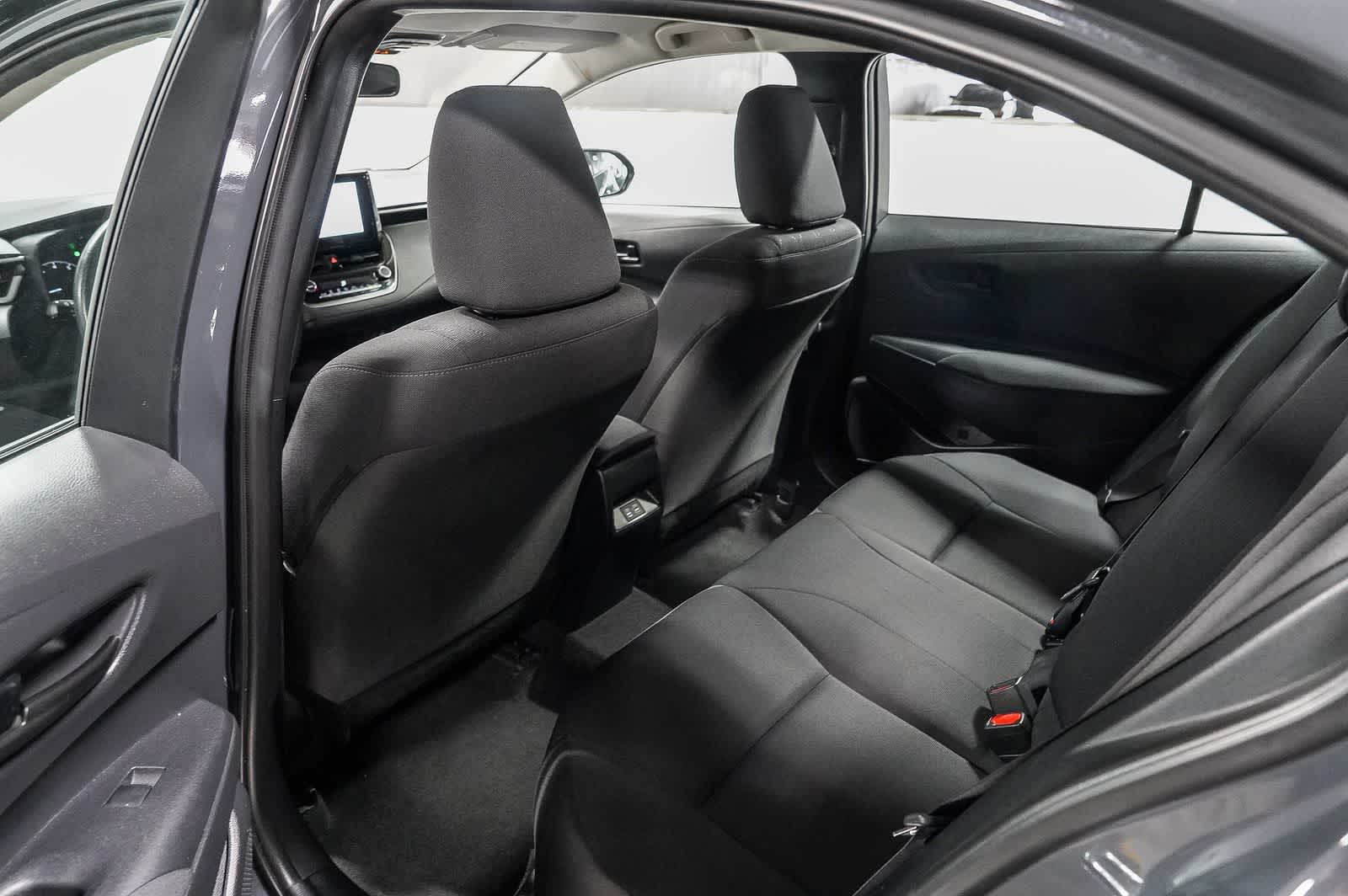 Toyota Corolla LE 2024
