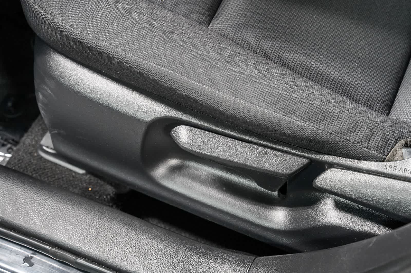 Toyota Corolla LE 2024