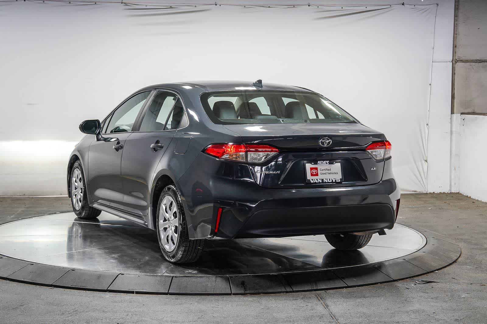 Toyota Corolla LE 2024