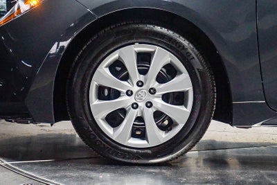 Toyota Corolla LE 2025