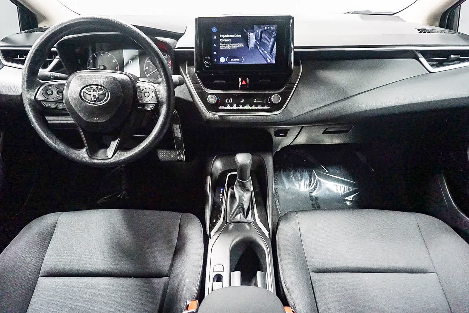 Toyota Corolla LE 2025