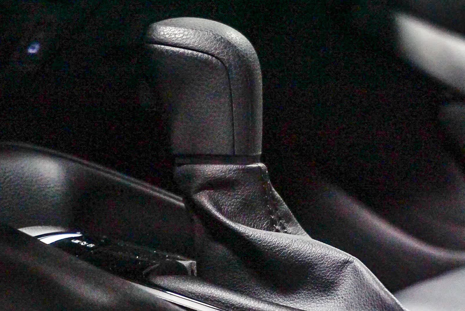 Toyota Corolla LE 2025