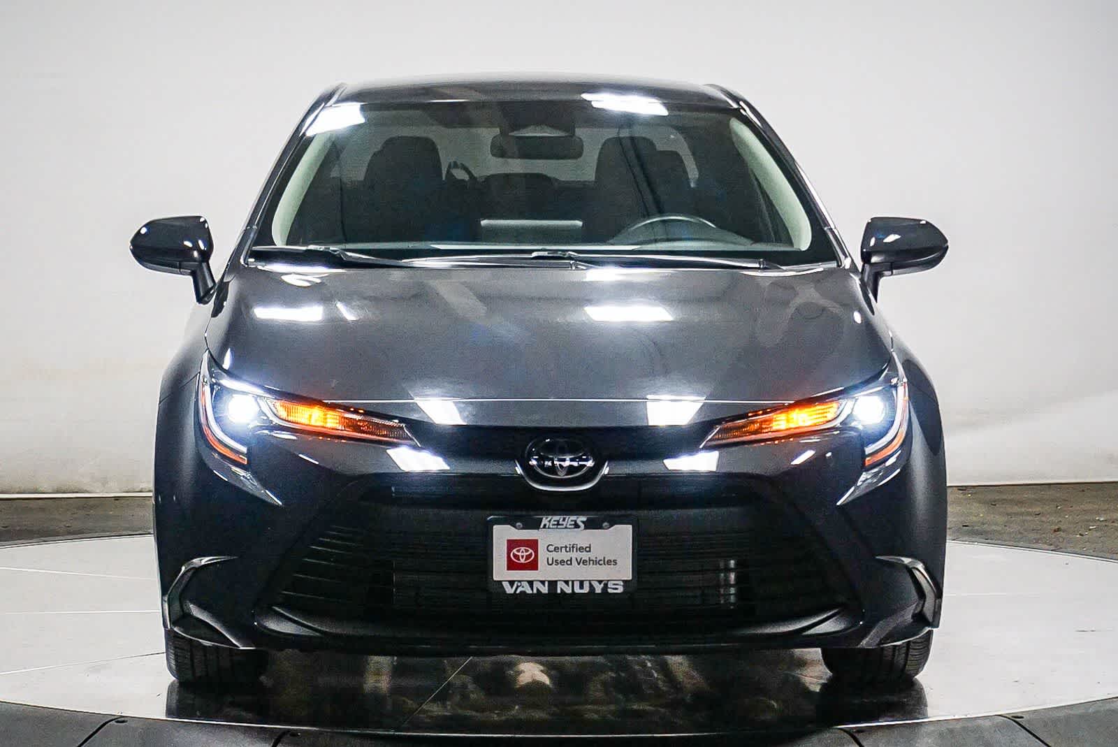 Toyota Corolla LE 2025