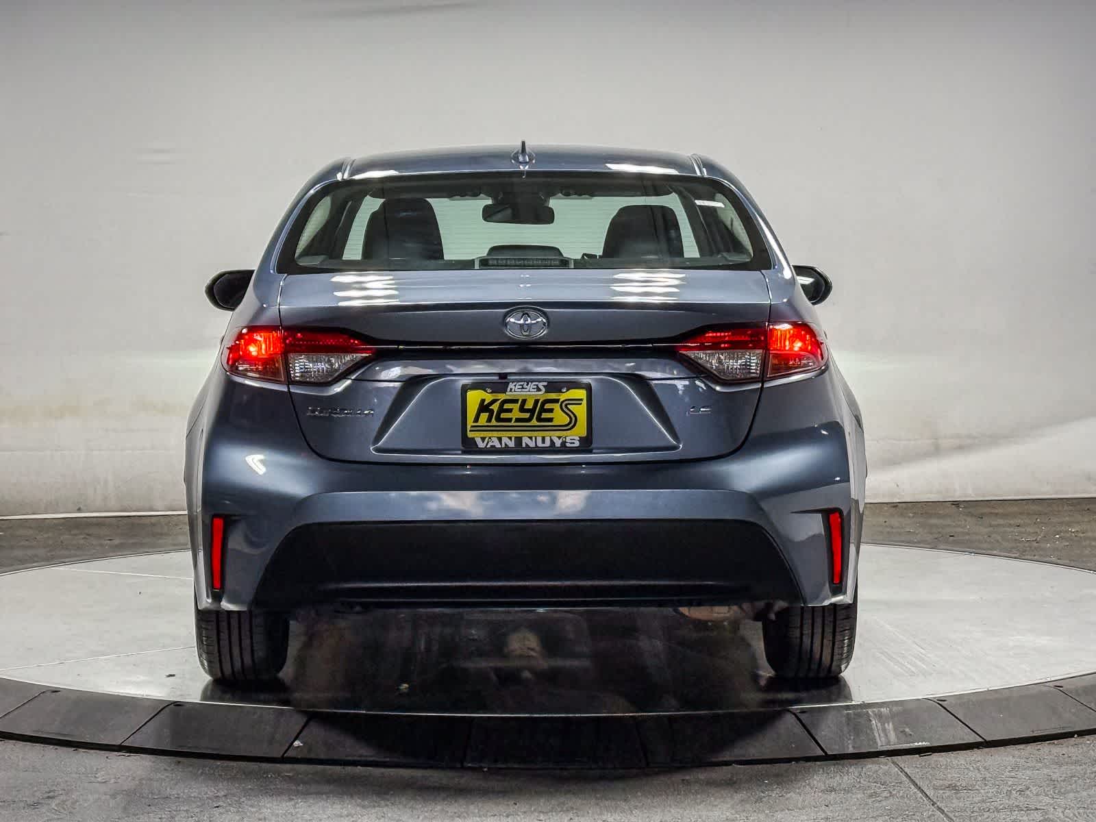 Toyota Corolla LE 2024
