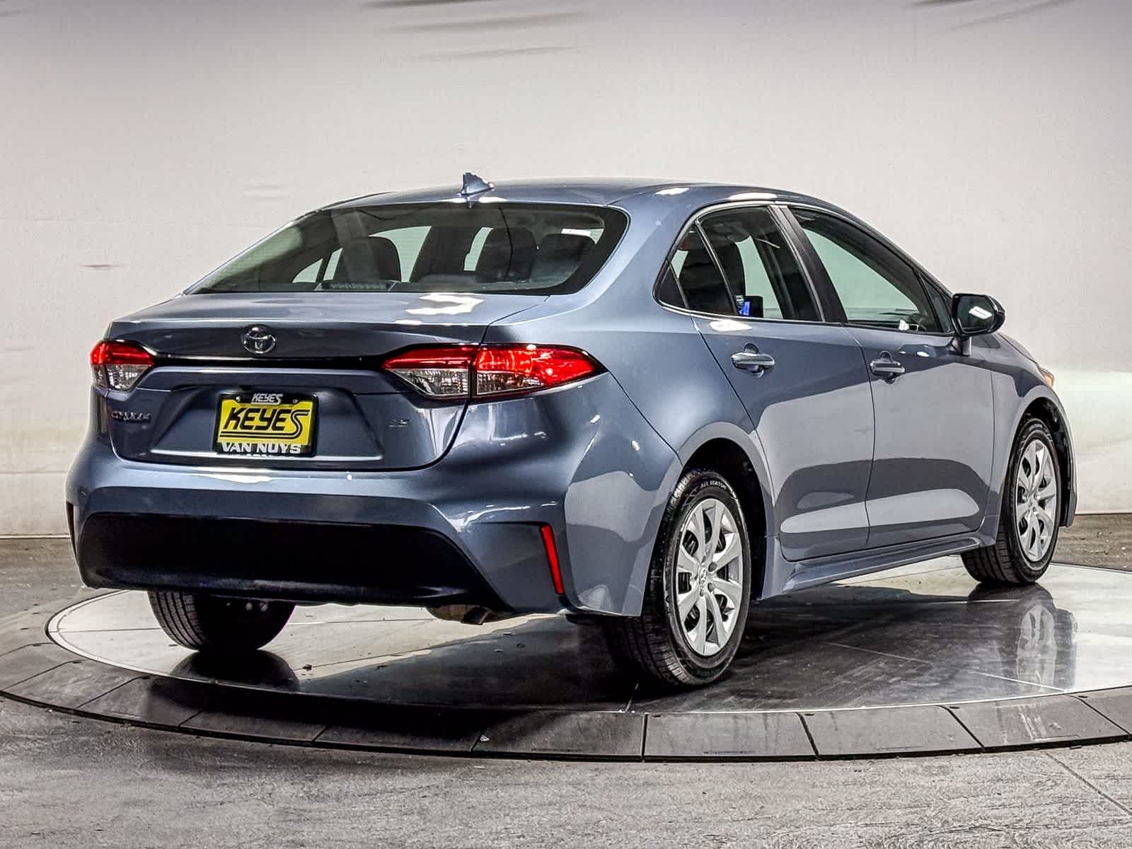 Toyota Corolla LE 2024