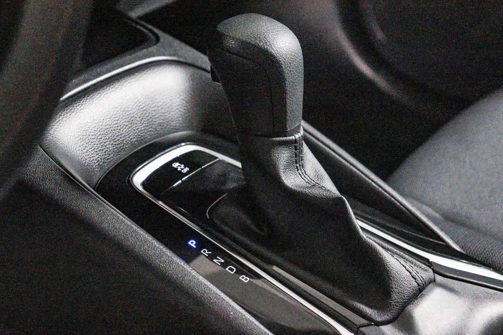 Toyota Corolla LE 2025