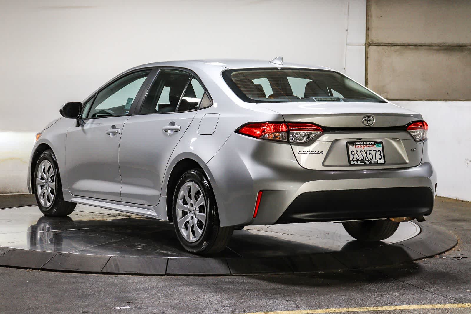Toyota Corolla LE 2025