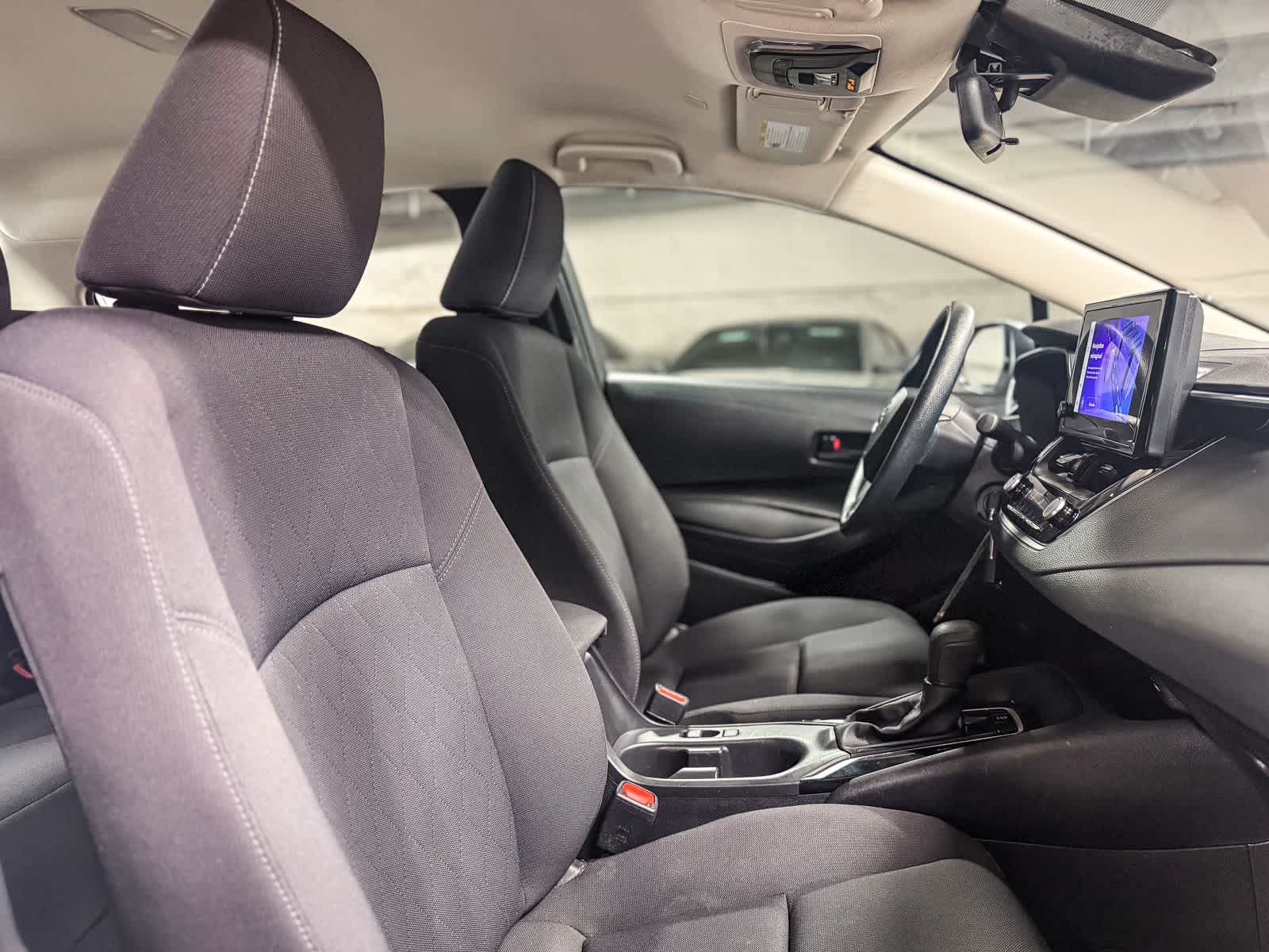 Toyota Corolla LE 2024