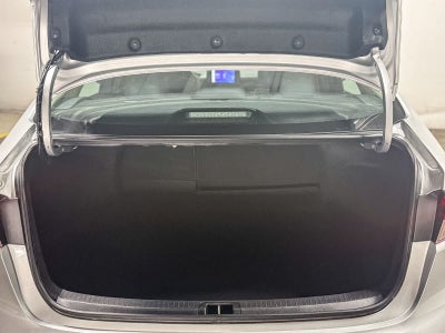 Toyota Corolla LE 2024