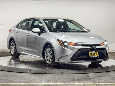 Toyota Corolla LE 2024