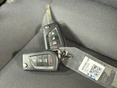 Toyota Corolla LE 2024