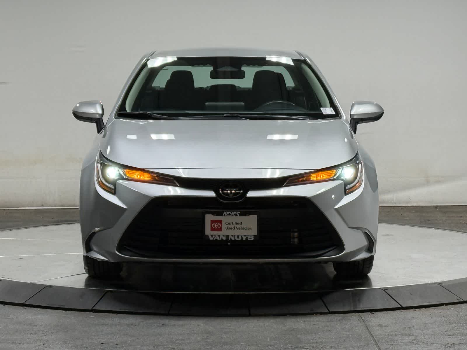 Toyota Corolla LE 2024