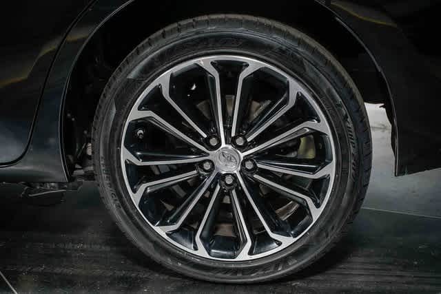 Toyota Corolla S Plus 2015