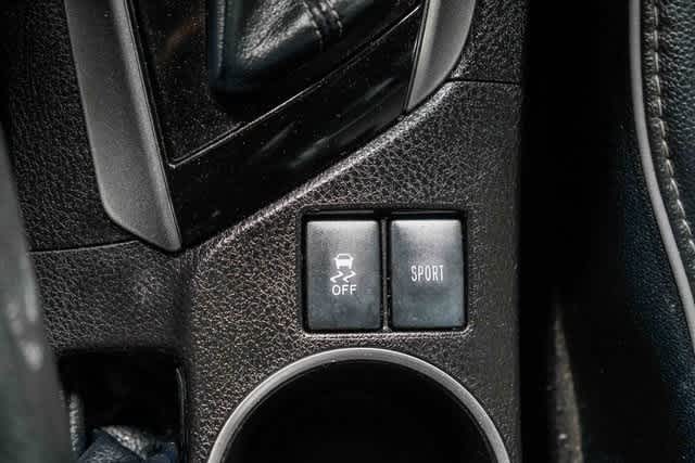 Toyota Corolla S Plus 2015