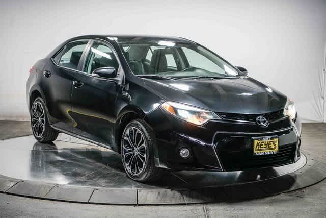 Toyota Corolla S Plus 2015